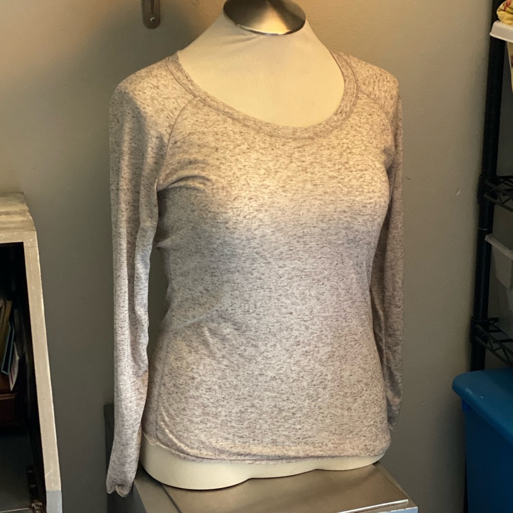 Soft Athleta Long Sleeve Grey Top- size M